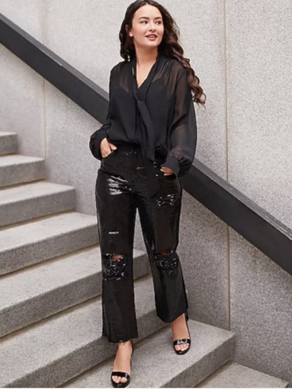 Express Black Sequin High-Rise Raw Hem Distressed Ankle Jeans Size 0 New